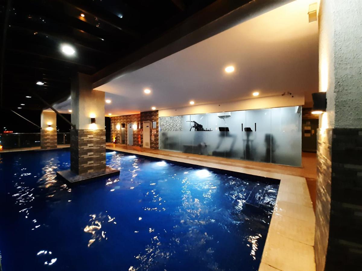 1809 Sunvida Tower Condo Across Sm City Cebu Esterno foto