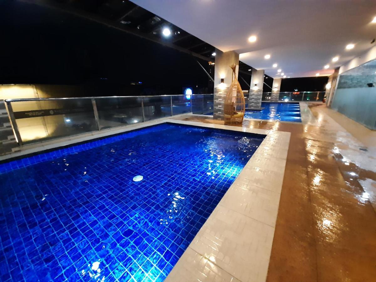 1809 Sunvida Tower Condo Across Sm City Cebu Esterno foto