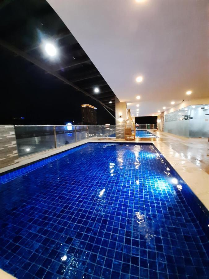 1809 Sunvida Tower Condo Across Sm City Cebu Esterno foto
